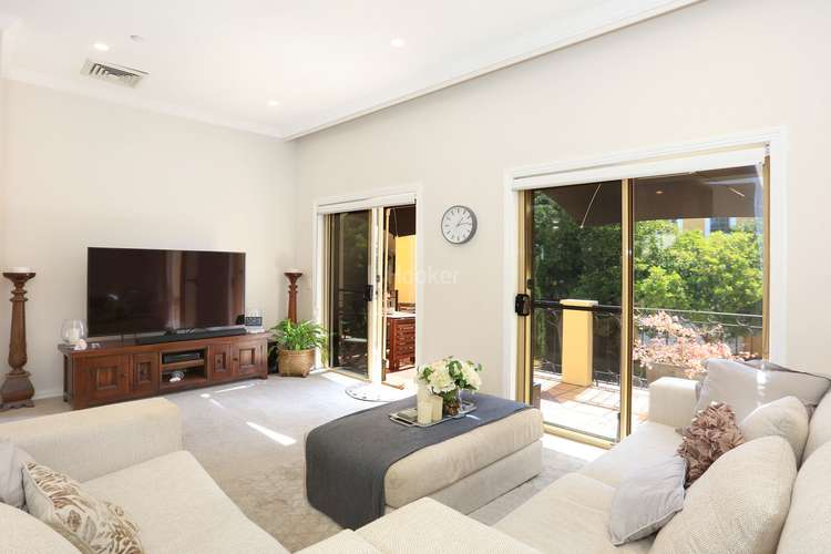 Seventh view of Homely townhouse listing, 5/14 Pendraat Parade, Hope Island QLD 4212