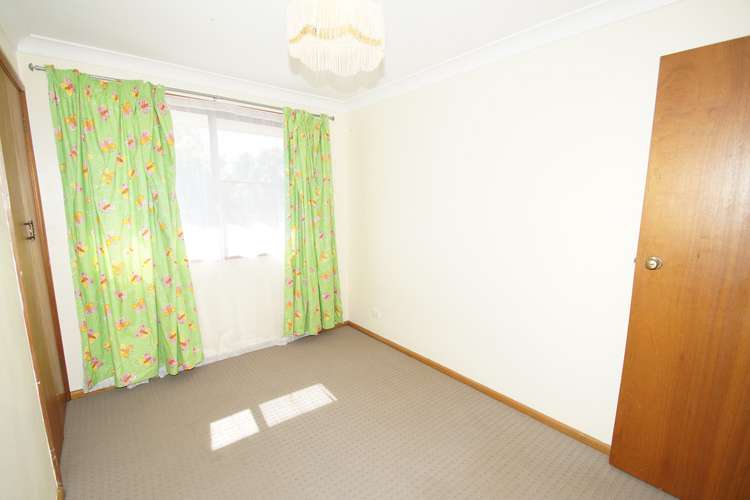 Fifth view of Homely house listing, 1 Hughes Place, Armidale NSW 2350