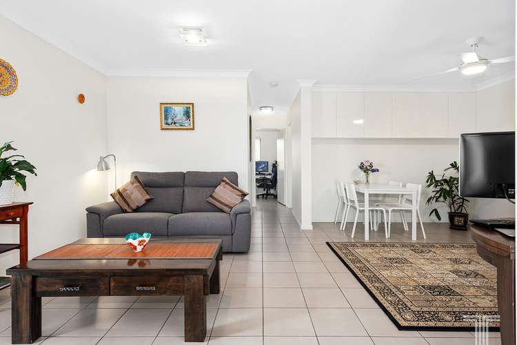 Main view of Homely unit listing, 3/41 Leicester Street, Coorparoo QLD 4151