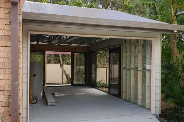 Second view of Homely semiDetached listing, 1/5 Gumbeel Court, Highland Park QLD 4211