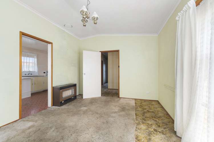 Sixth view of Homely house listing, 8 Glomar Grove, Sale VIC 3850