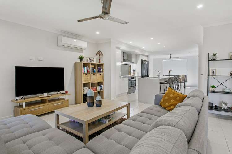 Second view of Homely house listing, 5 Newport Place, Thornlands QLD 4164