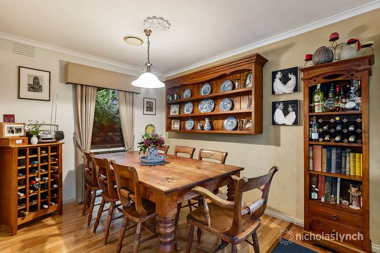 Fifth view of Homely house listing, 2 Milina Court, Frankston VIC 3199