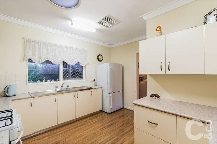 Fifth view of Homely house listing, 17 Dent Court, Orelia WA 6167