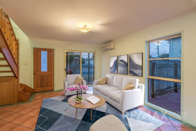 Second view of Homely semiDetached listing, 1/77 Pembroke Street, Carina QLD 4152