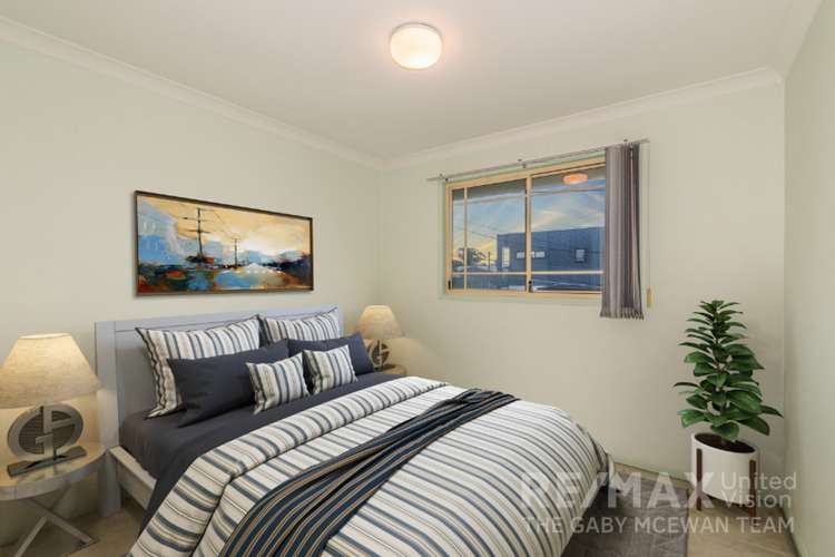 Sixth view of Homely semiDetached listing, 1/77 Pembroke Street, Carina QLD 4152