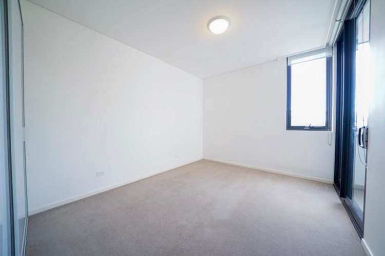 Fourth view of Homely apartment listing, 601/8 Avondale Way, Eastwood NSW 2122