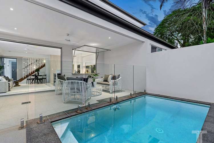 Main view of Homely townhouse listing, 2/50 Lytton Road, Bulimba QLD 4171