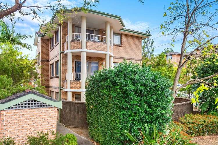 Main view of Homely unit listing, 2/62 Hunter Street, Hornsby NSW 2077