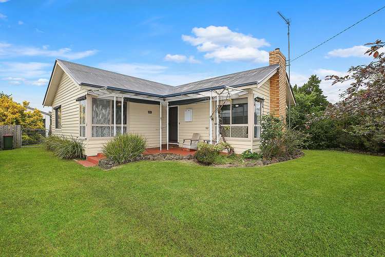 Second view of Homely house listing, 4 Cardell Court, Colac VIC 3250