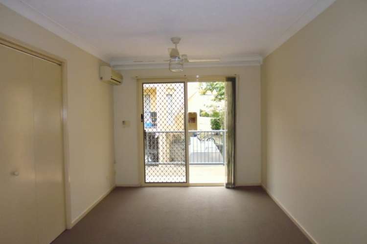 Fifth view of Homely unit listing, 25/63 Queen Street ''Melrose Place'', Southport QLD 4215