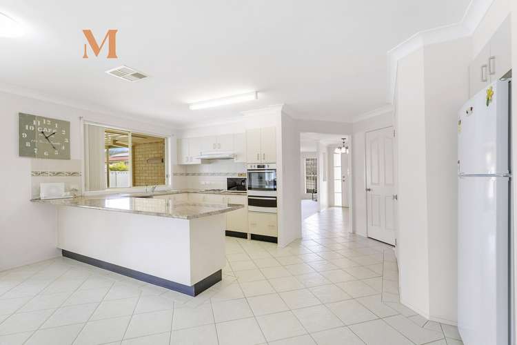 Fifth view of Homely house listing, 2 Sadlier Close, Warners Bay NSW 2282
