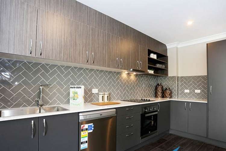 Second view of Homely apartment listing, 3/15 Cottenham Street, Fairfield QLD 4103