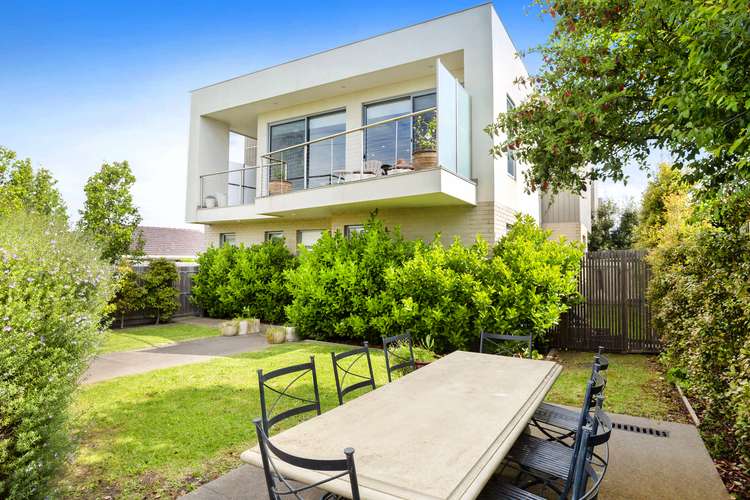 Main view of Homely townhouse listing, 1/52 Wilsons Road, Mornington VIC 3931