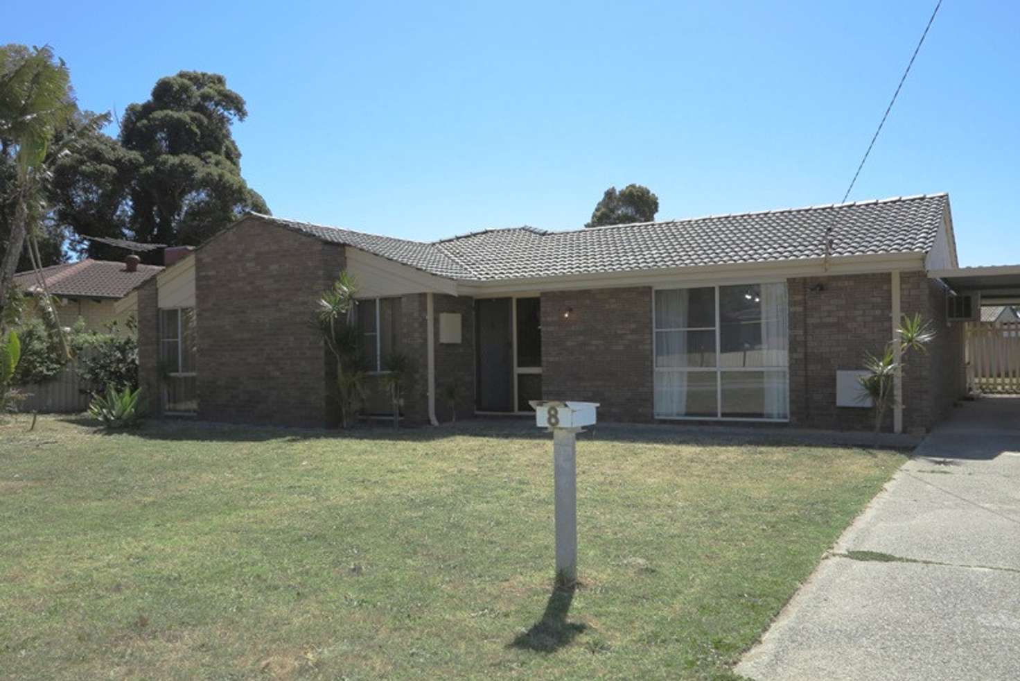 Main view of Homely house listing, 8 Gymea Court, Armadale WA 6112