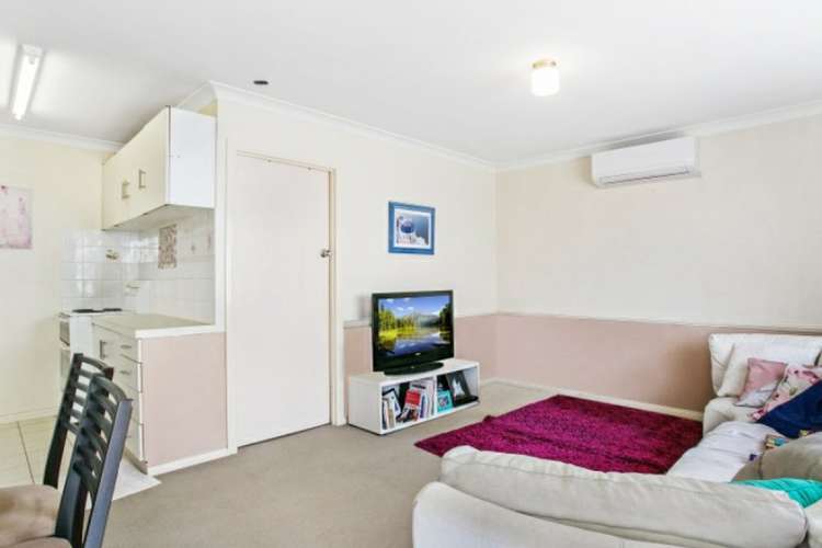 Second view of Homely unit listing, 4/10 Rylie Street, Surfers Paradise QLD 4217