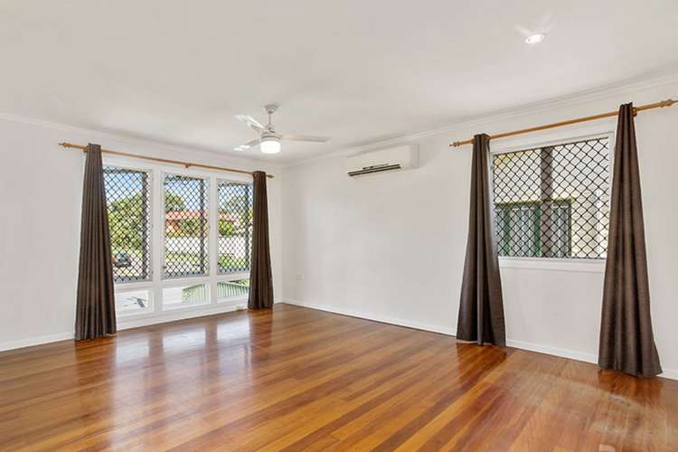 Second view of Homely house listing, 7 Coolgardie Street, Sunnybank Hills QLD 4109