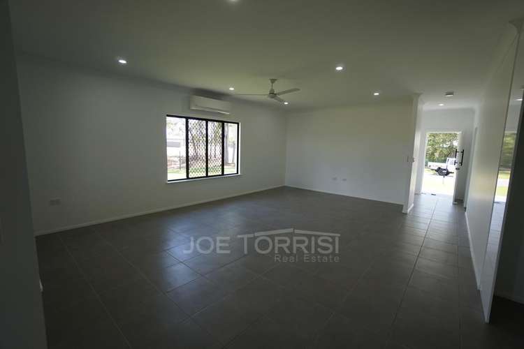 Sixth view of Homely house listing, 2 Yarrabee Close, Mareeba QLD 4880