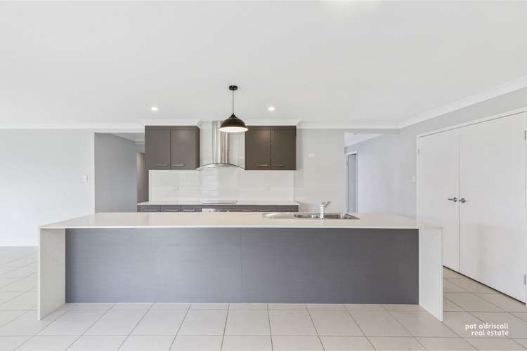 Fifth view of Homely house listing, 2 Leitrim Court, Parkhurst QLD 4702