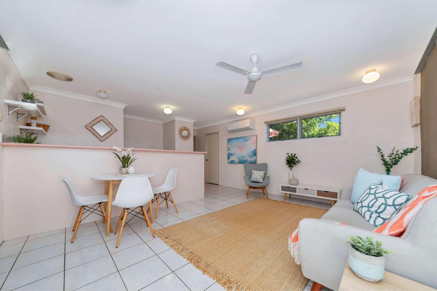Main view of Homely apartment listing, 1/3 Jermyn Street, Hyde Park QLD 4812
