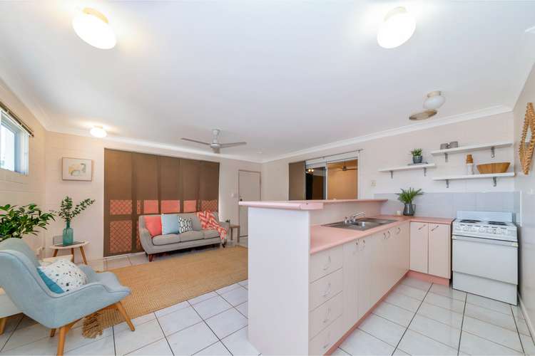 Third view of Homely apartment listing, 1/3 Jermyn Street, Hyde Park QLD 4812