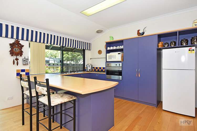Sixth view of Homely house listing, 4 Kalyeeda Terrace, Ellenbrook WA 6069