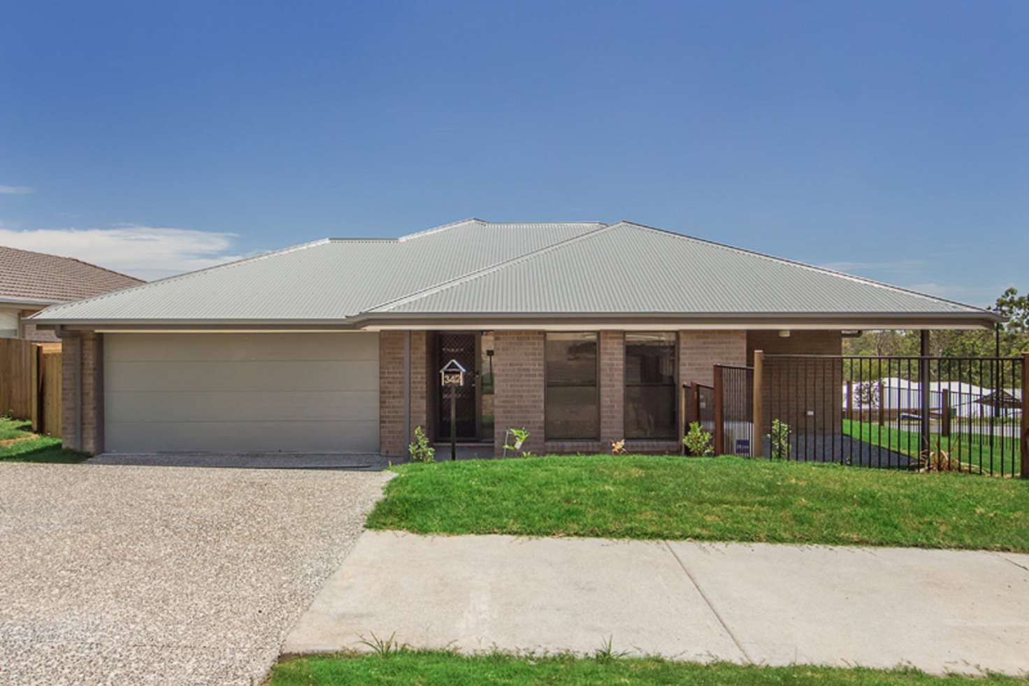 Main view of Homely semiDetached listing, 2/34 Oakwood Street, Pimpama QLD 4209