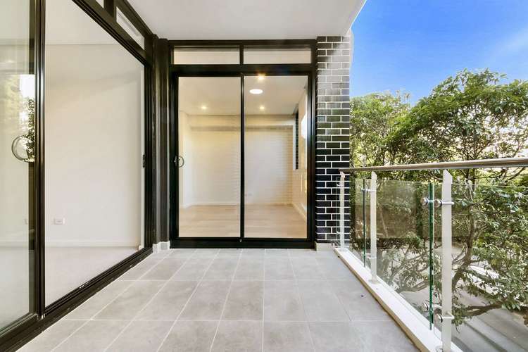 Second view of Homely apartment listing, 103/18-28 Neild Avenue, Darlinghurst NSW 2010