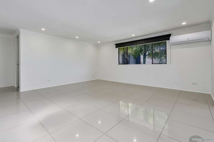 Third view of Homely unit listing, 3/39 Madang Crescent, Runaway Bay QLD 4216