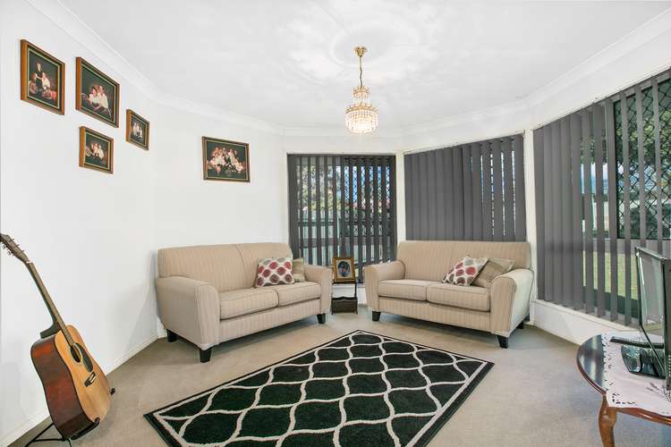 Sixth view of Homely house listing, 10 Robinson Court, Berrinba QLD 4117