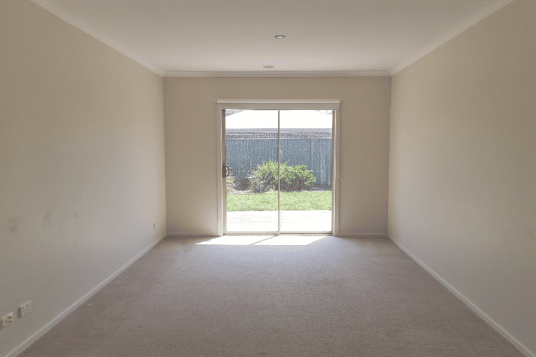 Second view of Homely house listing, 1 Darter Court, Lara VIC 3212