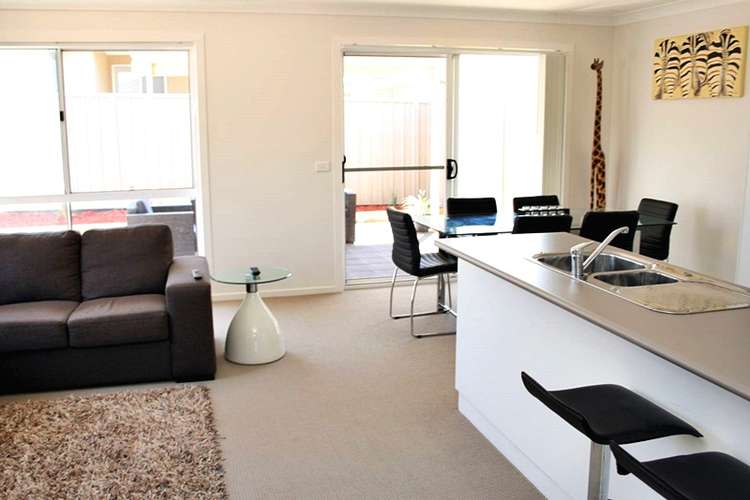 Fifth view of Homely unit listing, 18/10 Mirrul Street, Glenfield Park NSW 2650