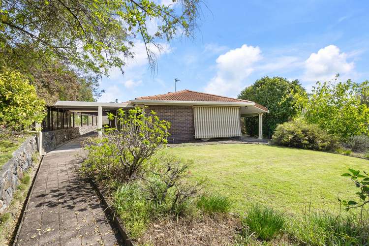Second view of Homely house listing, 1 Dubbo Court, Helensvale QLD 4212