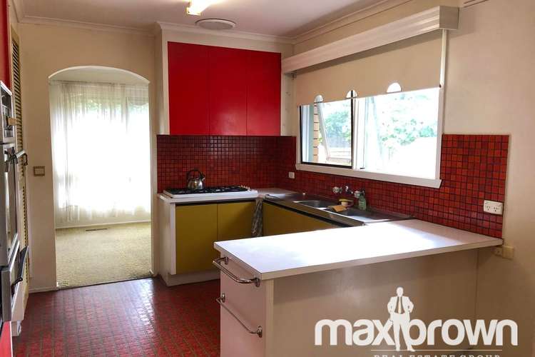 Fifth view of Homely house listing, 2 Lomond Avenue, Kilsyth VIC 3137