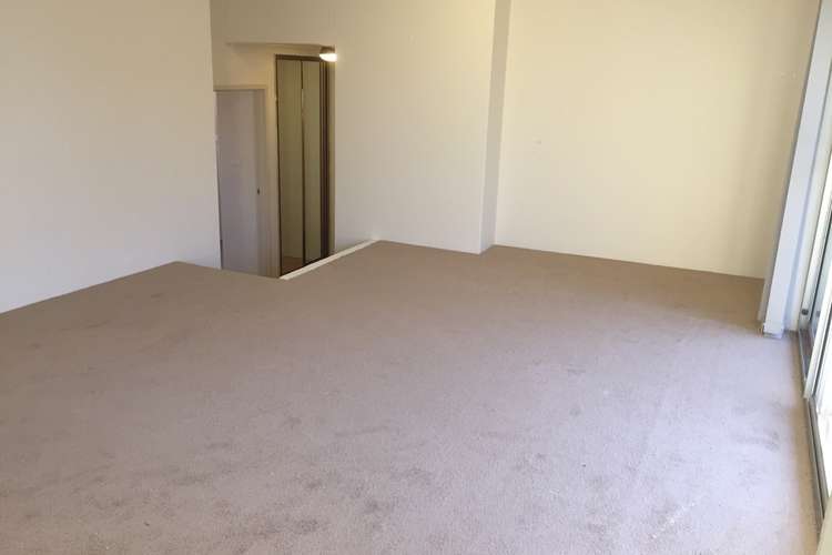 Third view of Homely unit listing, 8/211 Peats Ferry Road (Pacific Highway), Hornsby NSW 2077