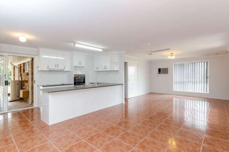Second view of Homely house listing, 2 Earls Court, Telina QLD 4680