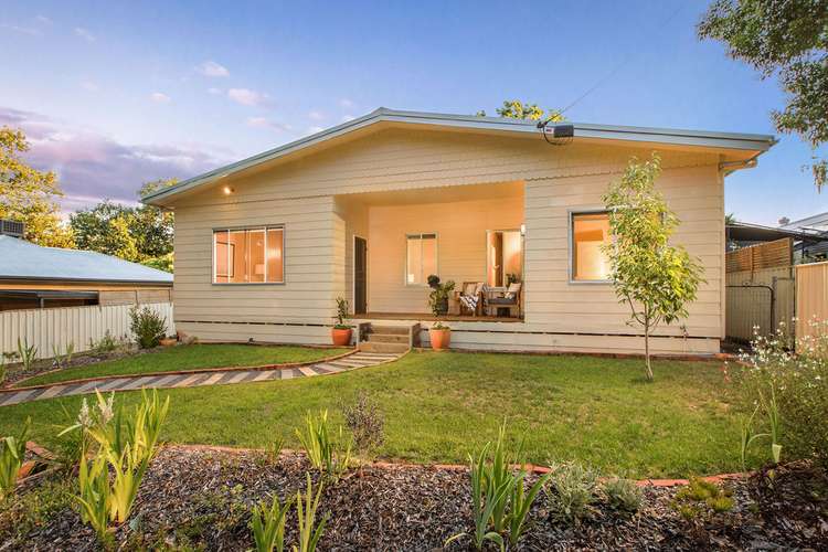 6 Hammond Street, Yackandandah VIC 3749