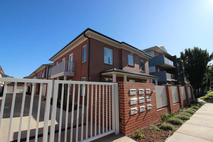 Main view of Homely townhouse listing, 2/14 Day Street, Wagga Wagga NSW 2650
