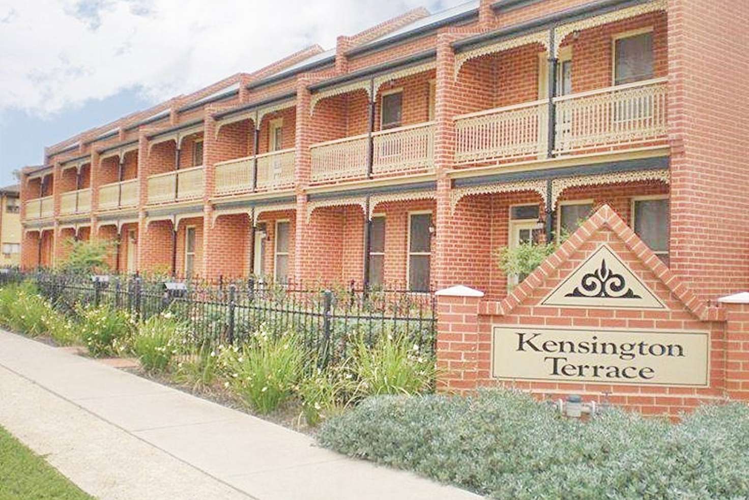 Main view of Homely unit listing, 3/233 Kincaid Street, Wagga Wagga NSW 2650
