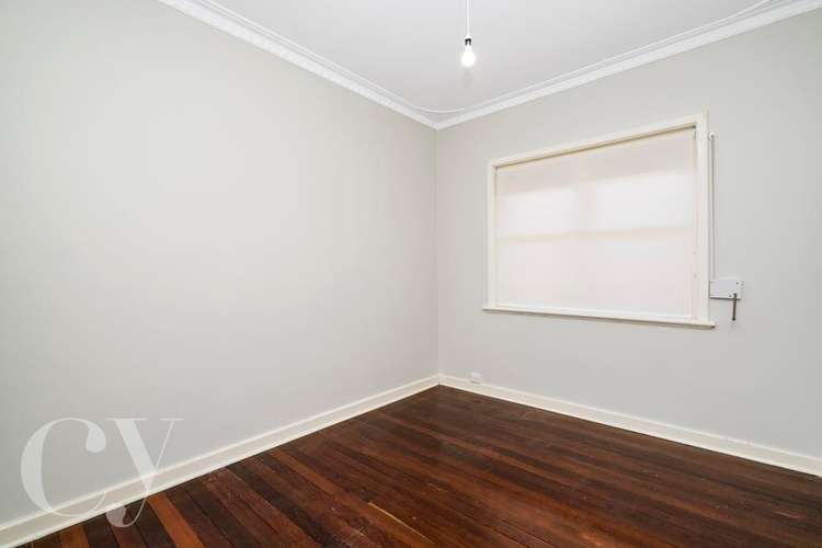 Fifth view of Homely villa listing, 1/11 French Road, Melville WA 6156