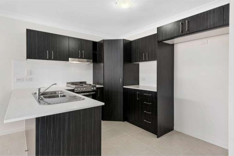 Second view of Homely unit listing, 2/17 Cardamon Crescent, Glenvale QLD 4350