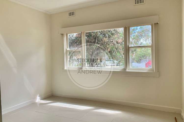 Fifth view of Homely house listing, 10 Andrew Street, Sunshine VIC 3020