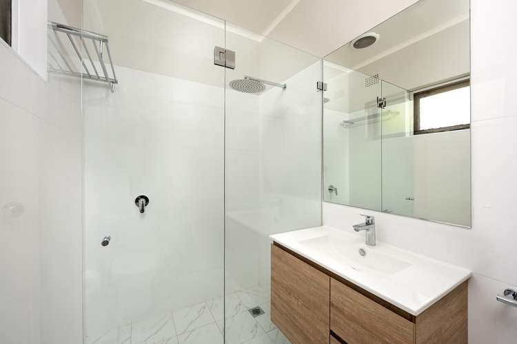 Third view of Homely apartment listing, 6/3 Middlemiss Street, Lavender Bay NSW 2060