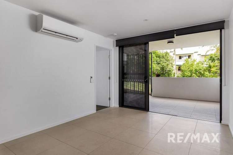 Third view of Homely unit listing, 203/17 View Street, Mount Gravatt East QLD 4122