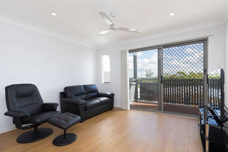Third view of Homely townhouse listing, 39/30 Taylor Place, Mackenzie QLD 4156