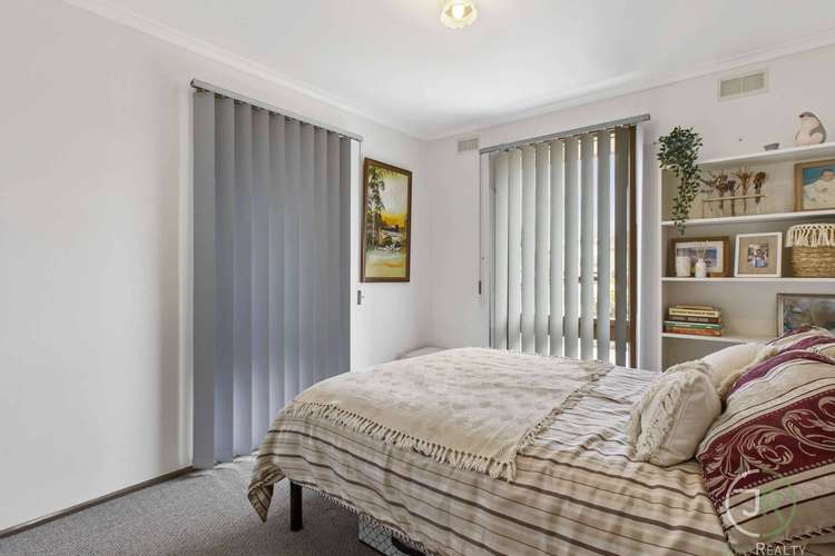 Sixth view of Homely house listing, 23 Damian Court, Cranbourne VIC 3977