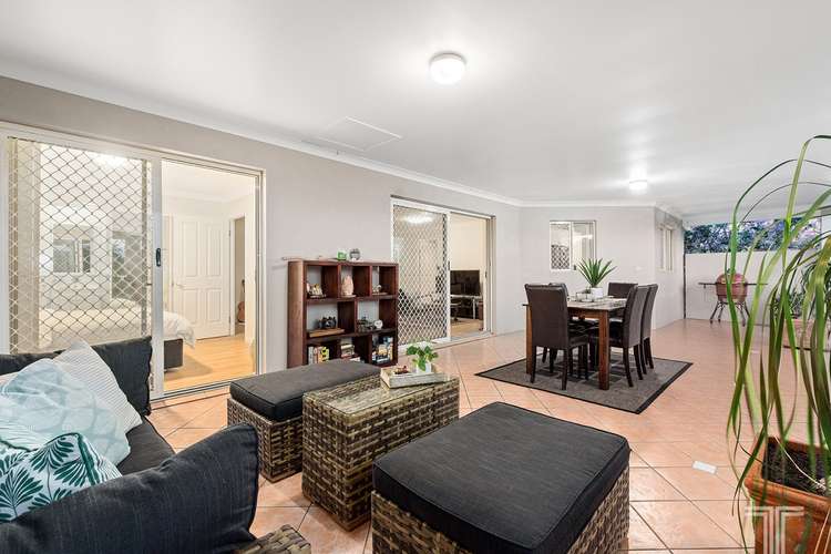 Second view of Homely unit listing, 4/34 Elliott Street, Hawthorne QLD 4171