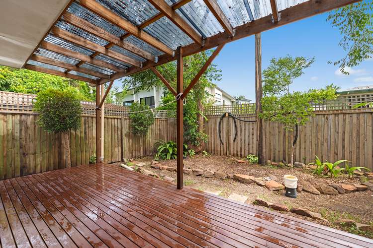 Fourth view of Homely semiDetached listing, 1/104 Eugaree Street, Southport QLD 4215