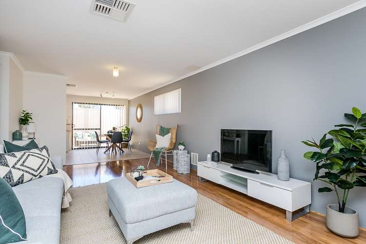 Fourth view of Homely house listing, 2/9 Sefton Place, Landsdale WA 6065