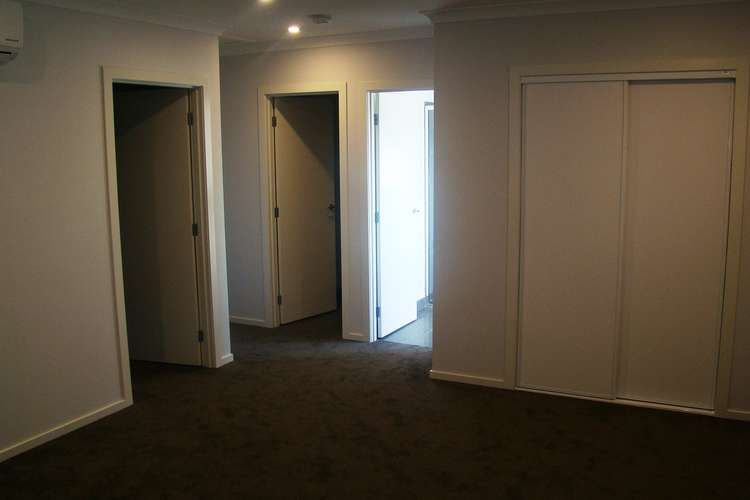 Fourth view of Homely townhouse listing, 3/165 Beach Street, Frankston VIC 3199
